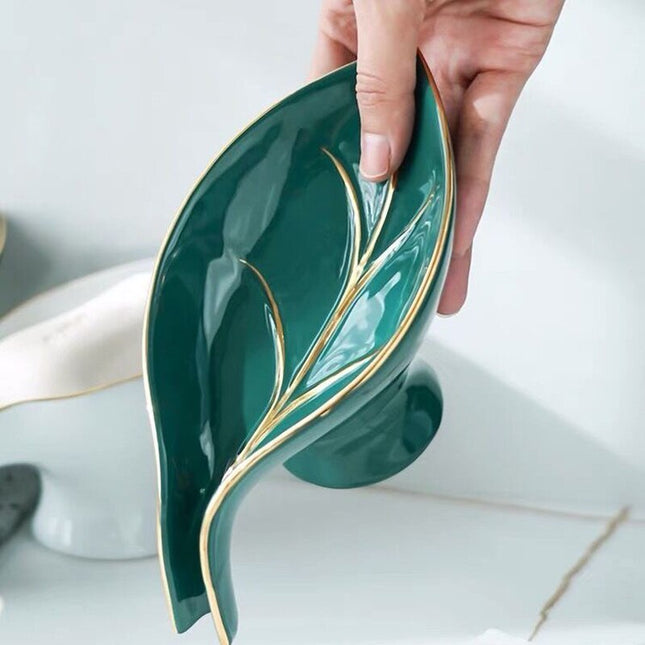 Keramieken zeepbakje in bladvorm