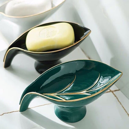 Keramieken zeepbakje in bladvorm