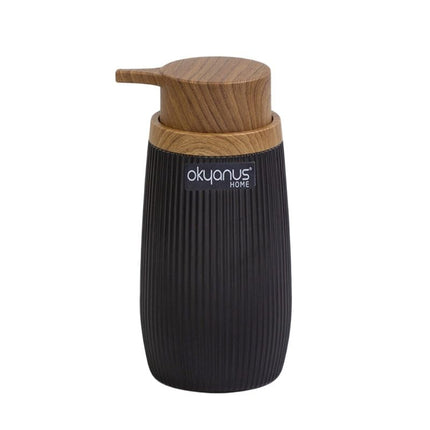 Design zeepdispenser met houten accent