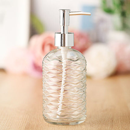Glazen zeepdispenser met golvend patroon