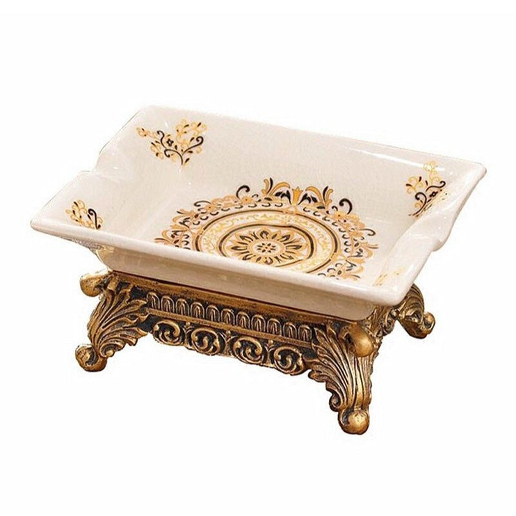 Vintage zeepschaaltje met gouden details