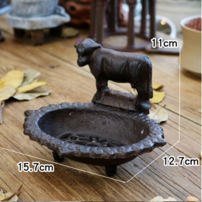 Vintage gietijzeren zeepbakje met koe