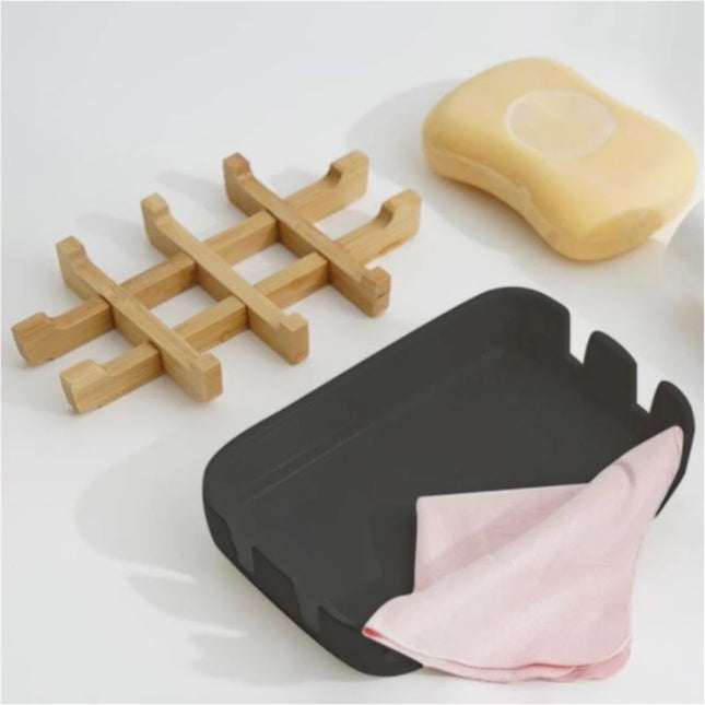 Zwart zeepbakje met bamboe inleg